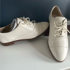 Cole Haan Modern Classics Oxford Ivory Cream Lace-ups Size 7B